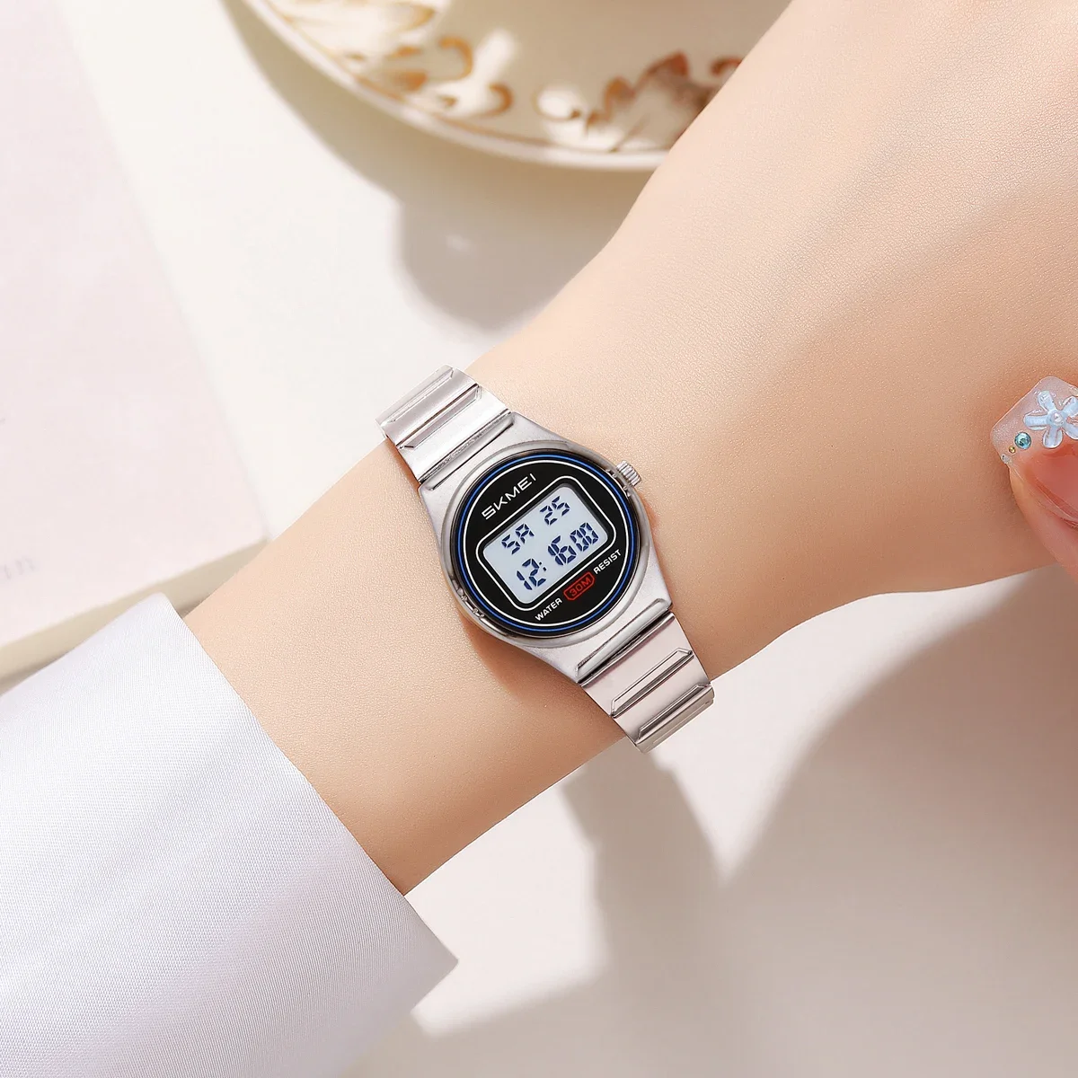 SKMEI 2338 Orologio Piccoli or - Women Accessories Display recensione e prezzo