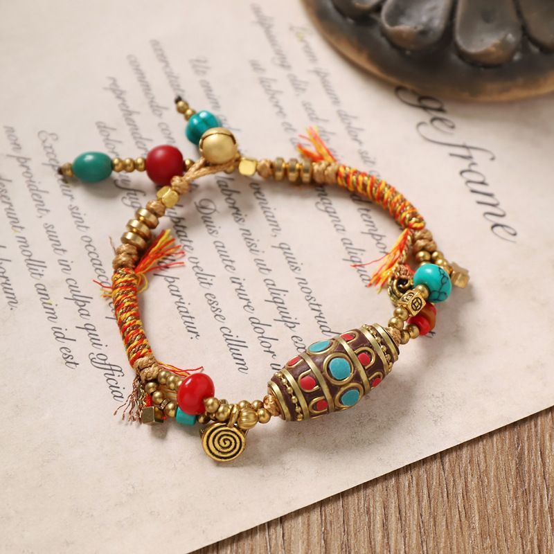 Bracciale intrecciato retrò ti - Women Accessories Nepal recensione e prezzo