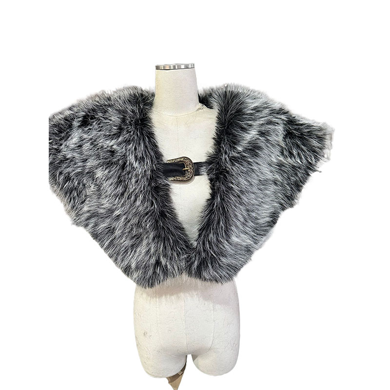 Collo di pelliccia Abbigliamen - Women'S Viking Accessories recensione e prezzo