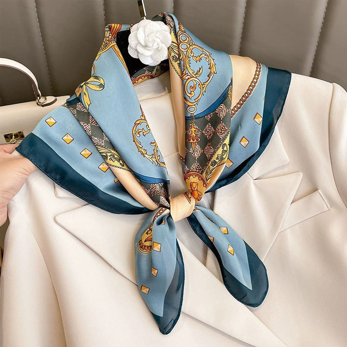 70x70 cm Sciarpa quadrata in s - Women'S Korean Accessories recensione e prezzo